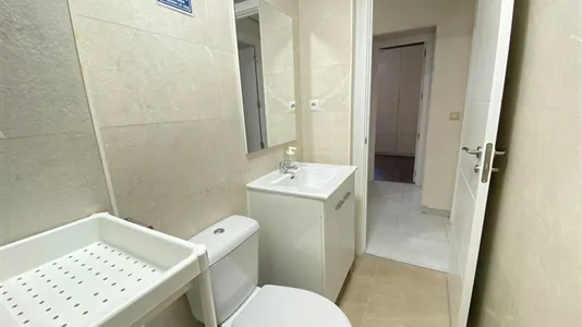 Rooms in Coslada - photo 8