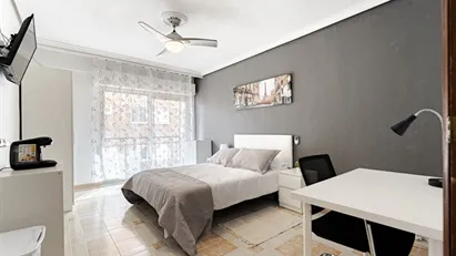 Room for rent in Alcalá de Henares, Comunidad de Madrid