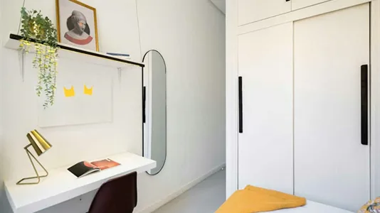 Rooms in Madrid Centro - photo 1