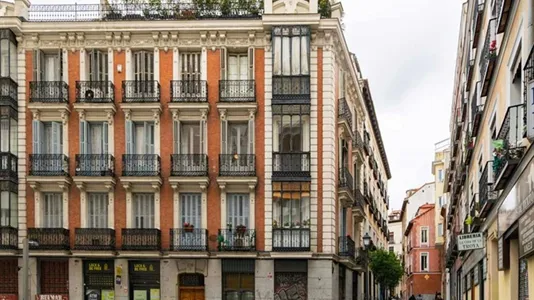 Rooms in Madrid Centro - photo 6