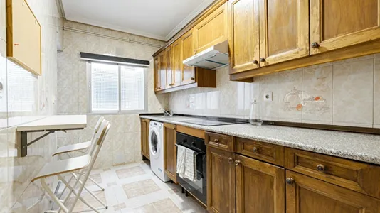 Rooms in Alcalá de Henares - photo 10