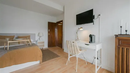 Rooms in Madrid Chamartín - photo 3