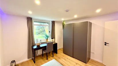 Room for rent in Munich Thalkirchen-Obersendling-Forstenried-Fürstenried-Solln, Munich