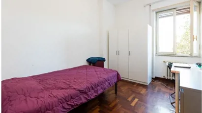 Room for rent in Roma Municipio IX – EUR, Rome