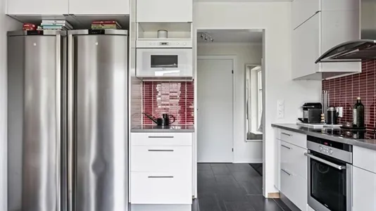 Houses in Mölndal - photo 2