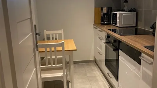 Rooms in Berlin Charlottenburg-Wilmersdorf - photo 4