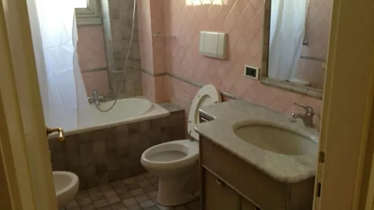 Rooms in Roma Municipio II – Parioli/Nomentano - photo 10