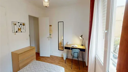 Rooms in Paris 17ème arrondissement - photo 3
