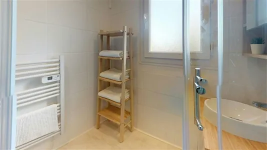 Rooms in Lyon - photo 4