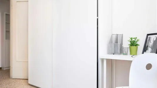 Rooms in Milano Zona 8 - Fiera, Gallaratese, Quarto Oggiaro - photo 3