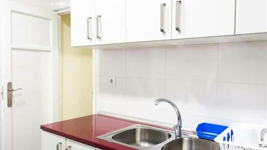 Rooms in Madrid Chamberí - photo 6