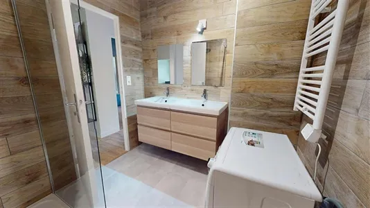 Rooms in Saint-Étienne - photo 9