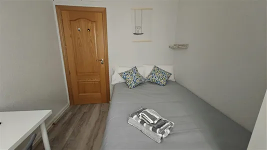 Rooms in Madrid Carabanchel - photo 5