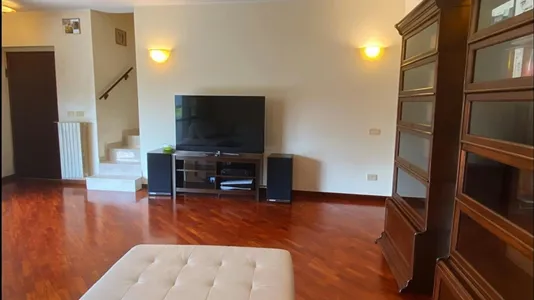 Apartments in Milano Zona 6 - Barona, Lorenteggio - photo 4