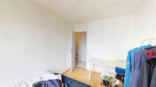 Rooms in Grenoble - photo 3