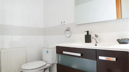 Rooms in Madrid Moncloa-Aravaca - photo 10