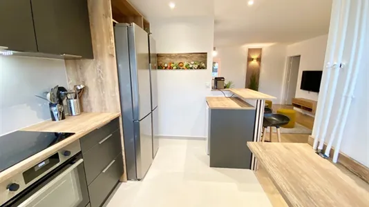 Rooms in Versailles - photo 9