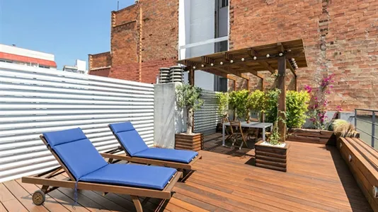 Apartments in Barcelona Eixample - photo 2