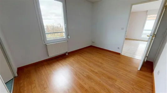 Apartments in Strasbourg - photo 2