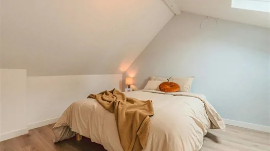 Rooms in Brussels Sint-Joost-ten-Node - photo 2