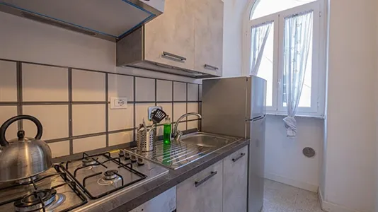 Rooms in Roma Municipio II – Parioli/Nomentano - photo 8