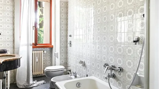 Rooms in Milano Zona 8 - Fiera, Gallaratese, Quarto Oggiaro - photo 8