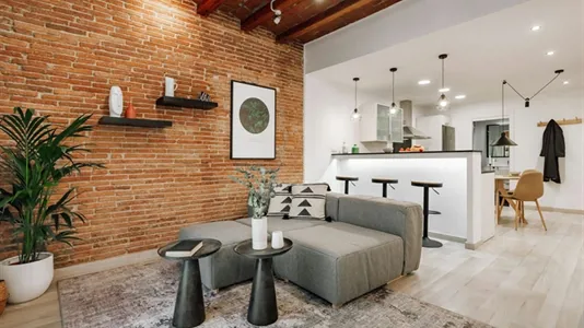 Apartments in Barcelona Eixample - photo 2