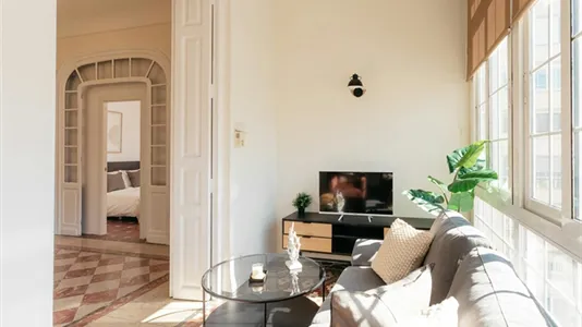 Rooms in Valencia L'Eixample - photo 4