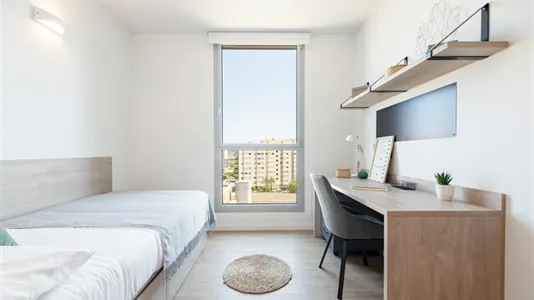 Apartments in Badalona - photo 3