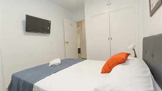 Rooms in Málaga - photo 6