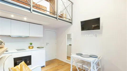 Apartments in Milano Zona 2 - Stazione Centrale, Gorla, Turro, Greco, Crescenzago - photo 8