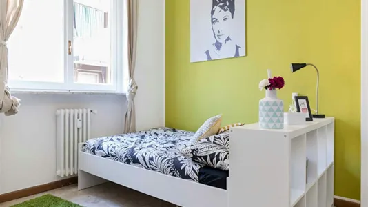 Rooms in Buccinasco - photo 1