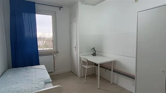 Rooms in Bochum - photo 3