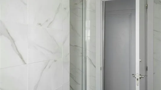 Rooms in Madrid Chamberí - photo 10