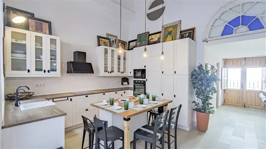 Houses in Málaga - photo 4