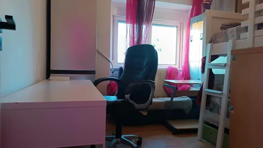 Rooms in Amadora - photo 1