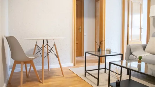 Rooms in Barcelona Eixample - photo 5