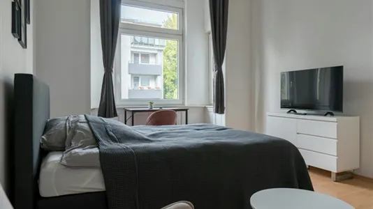 Rooms in Frankfurt Innenstadt II - photo 5