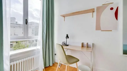 Room for rent in Paris 16éme arrondissement (North), Paris