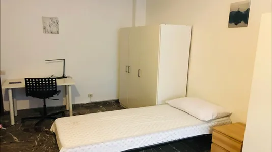 Rooms in Roma Municipio VIII – Appia Antica - photo 4