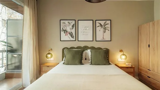 Rooms in Barcelona Eixample - photo 2