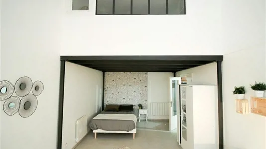 Rooms in Lyon - photo 3