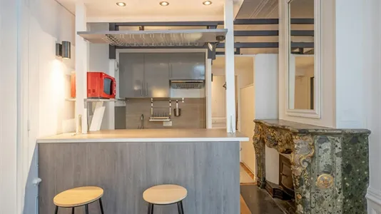 Apartments in Lyon - photo 4