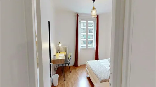 Rooms in Paris 17ème arrondissement - photo 4