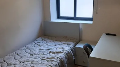 Room for rent in Porto (Distrito)