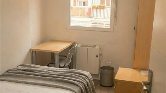 Rooms in Getafe - photo 1