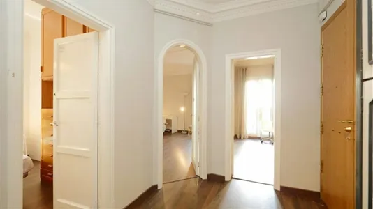 Rooms in Barcelona Gràcia - photo 10