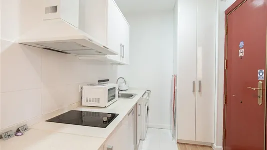 Apartments in Barcelona Ciutat Vella - photo 6