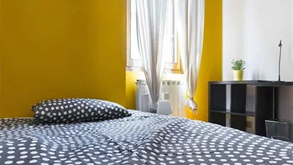 Room for rent in Milano Zona 4 - Vittoria, Forlanini, Milan