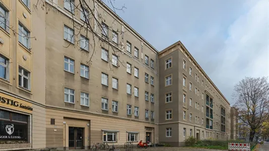 Rooms in Berlin Friedrichshain-Kreuzberg - photo 9